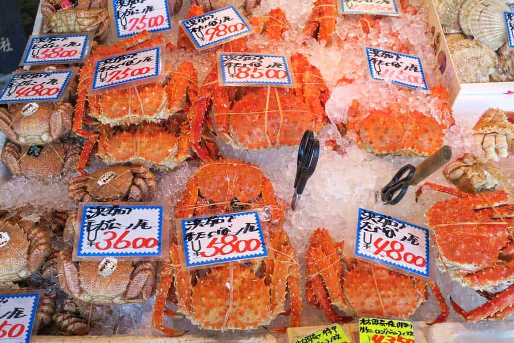 crabs at nijo market, sapporo, hokkaido