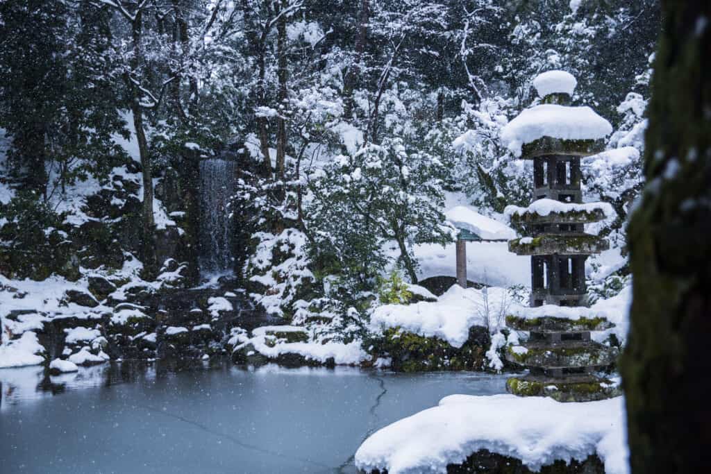 pagoda in the snow