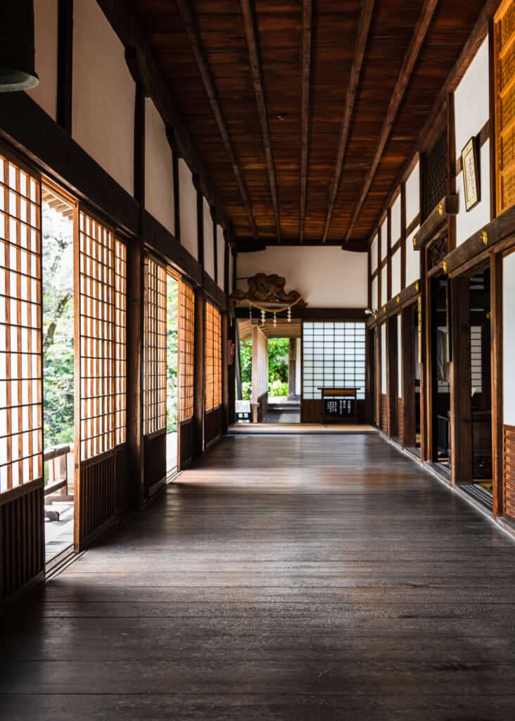 hallway with shoji at ryotanji temple hamamatsu