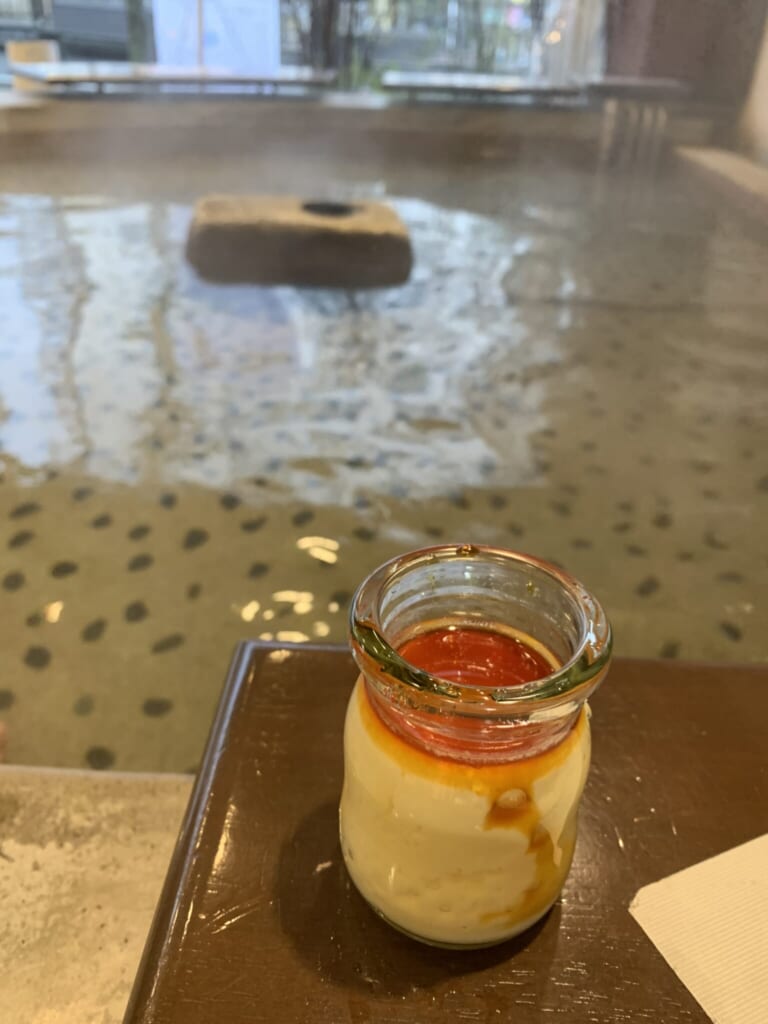 Gero pudding in a jar
