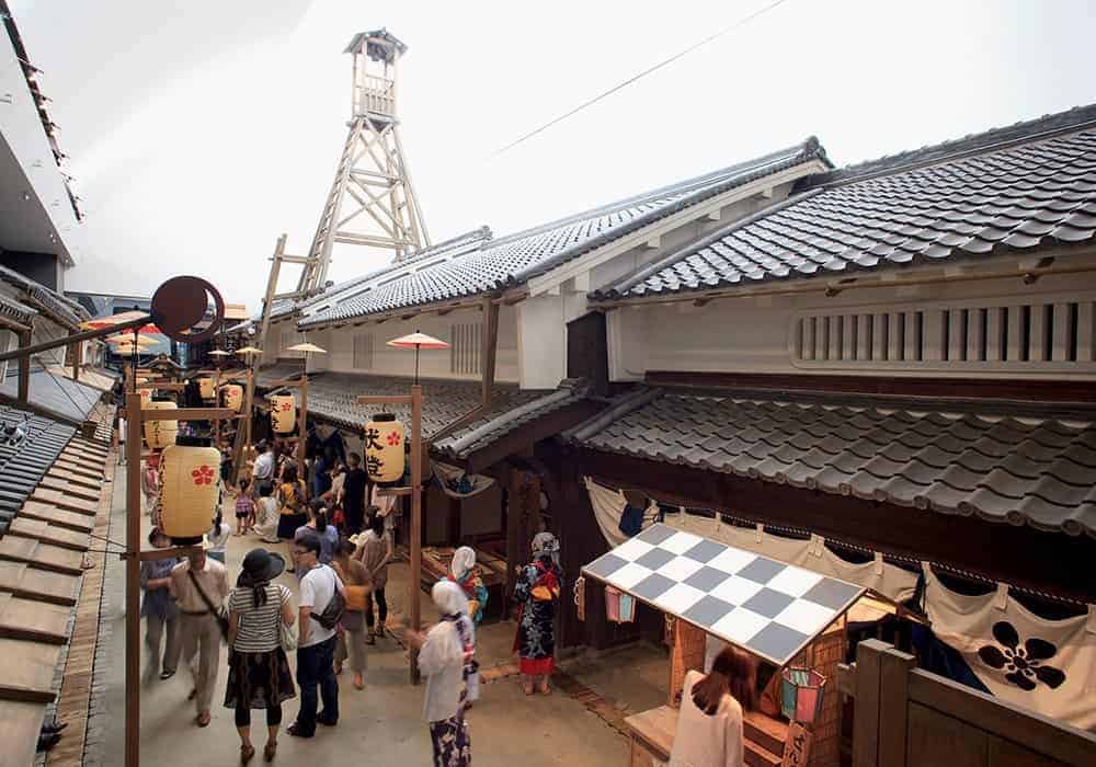 Full-scale representation of an Osaka street in the Edo era inside of Osaka Museum of Housing and Living