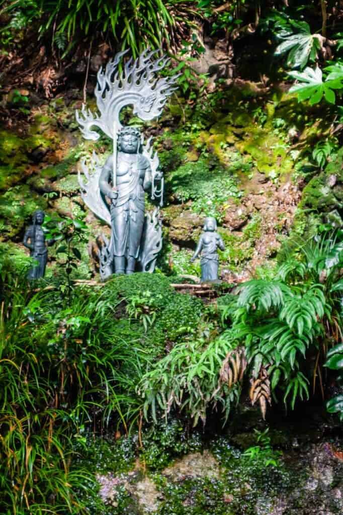 Fudo-myoo statue in todoroki valley