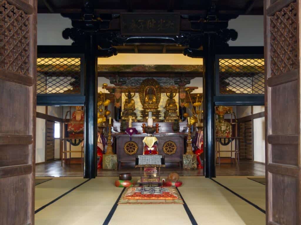 The main hall of Choshoji in Hirosaki