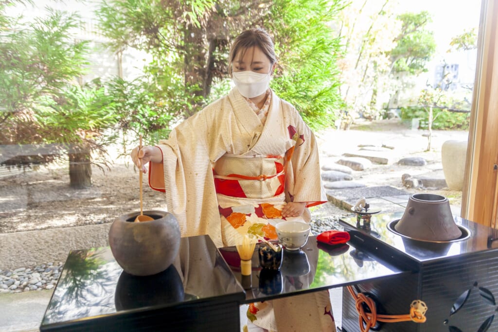 Tea Ceremony at Urashiman Honpo, Okayama