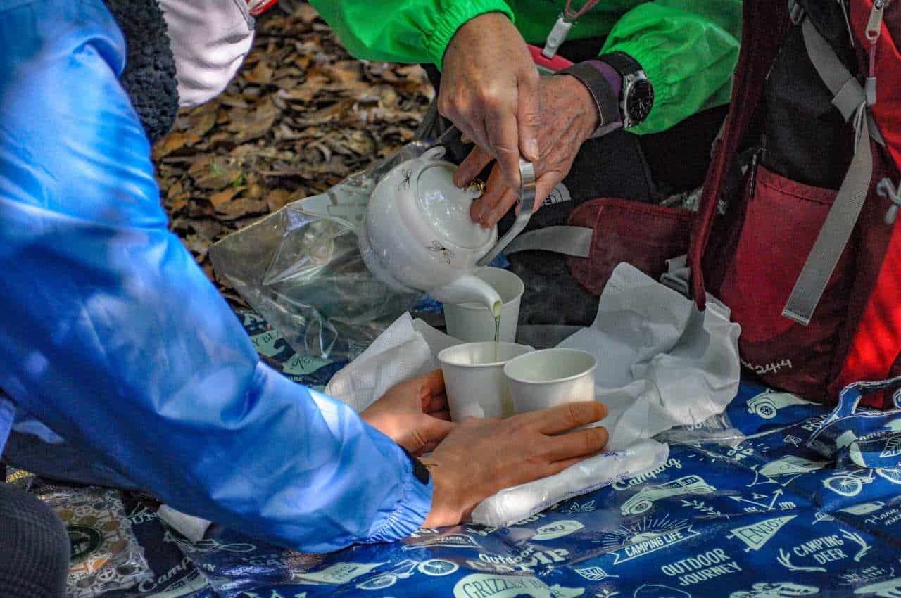 Japanese can drink tea anywhere