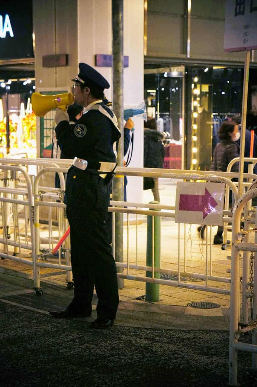 Japanese agent using megaphone