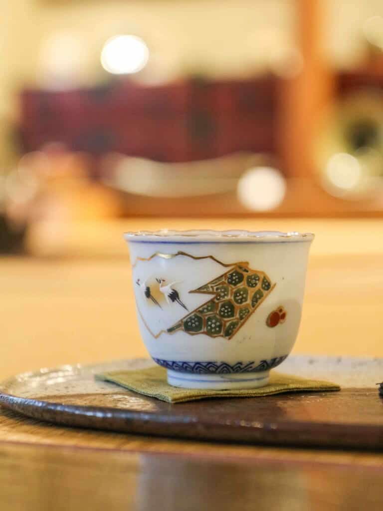 teacup with Japanese cranes