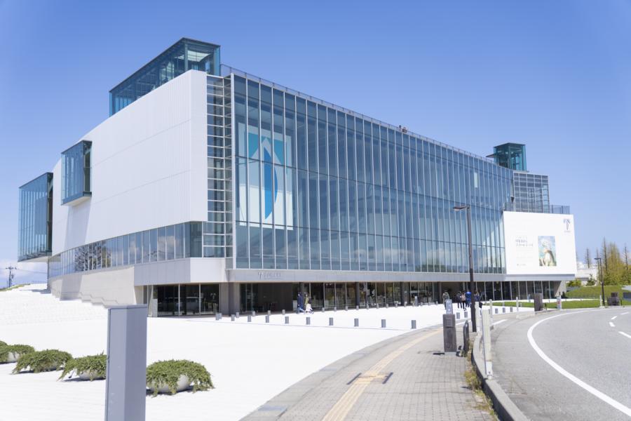 exteriors architectural view of Toyama Prefectural Museum of Art and Design