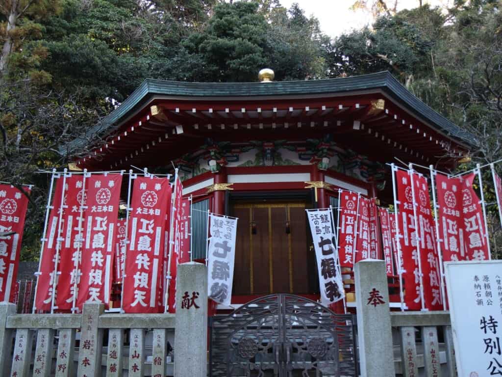architecture close up at Enoshima Shrine