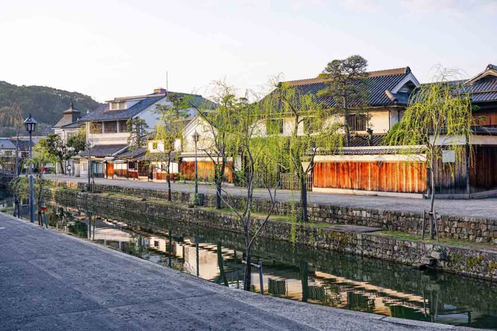 A view of the canal is the Kurashiki Bikan Historical Quarter in Japan