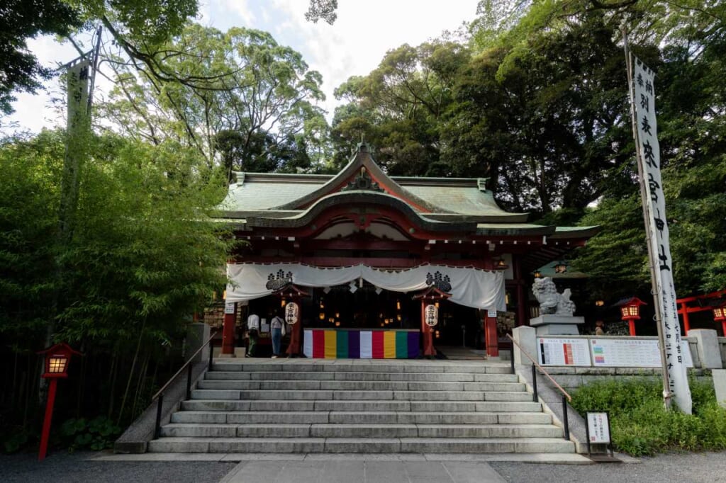 japanese shrine in eastern shizuoka