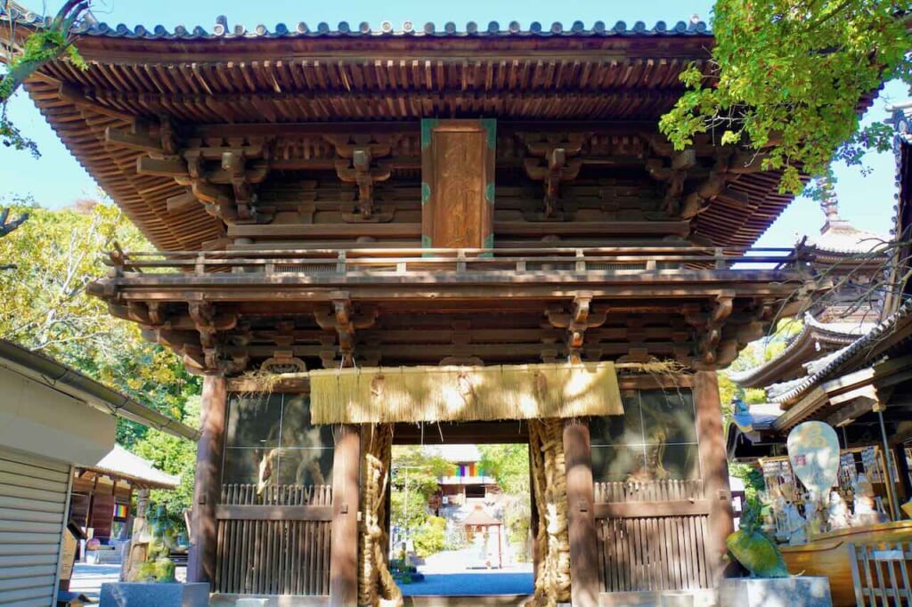 outside Niomon gate of Ishiteji temple in Matsuyama