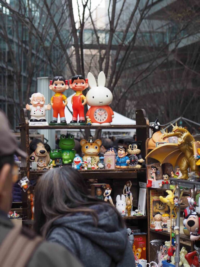 Japanese vintage toys displayed at a flea market