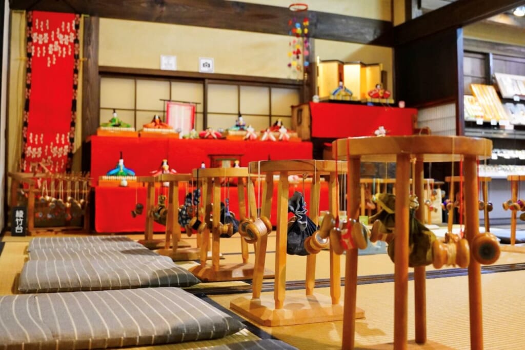 Marudai circular braiding tables for making kumihimo
