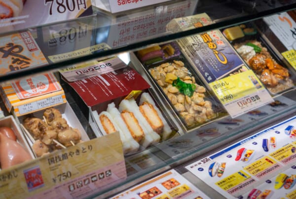 A big variety of ekiben in a shop