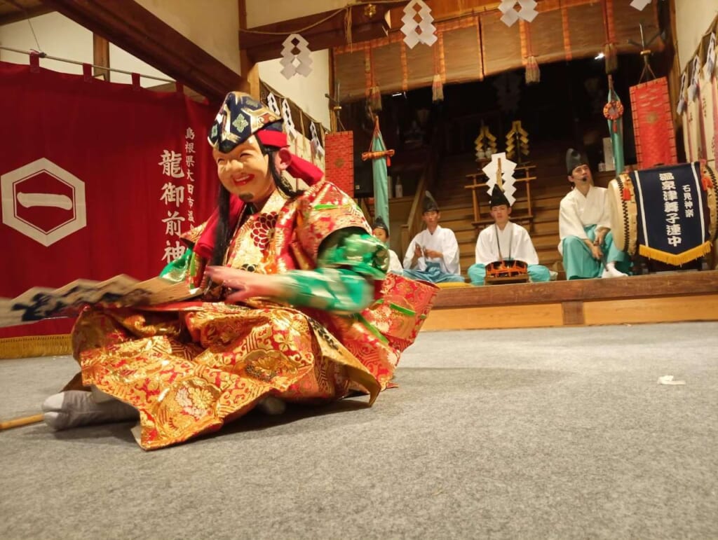 traditional kagura artist