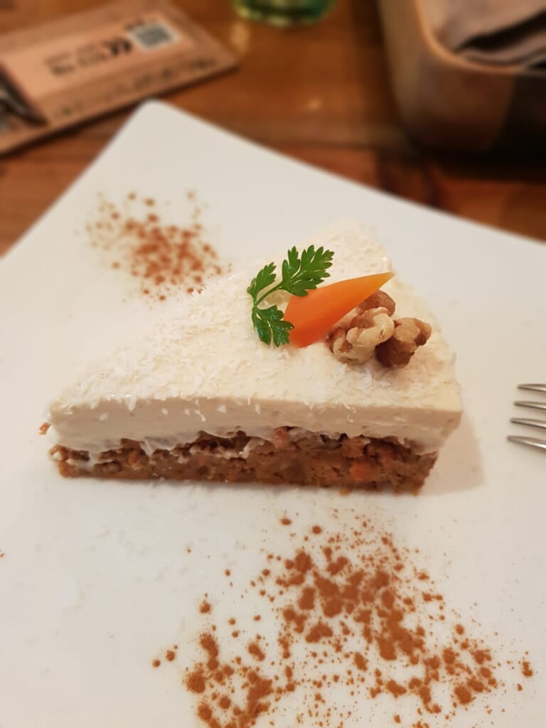 vegan carrot cake