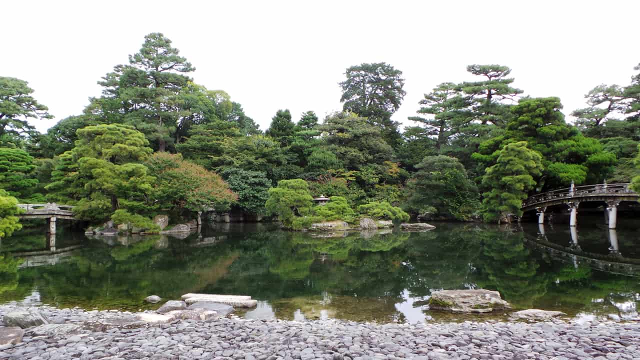Visite gratuite à Kyoto : le palais impérial Gosho.