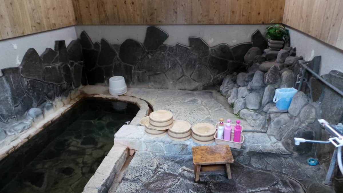 Onsen : comment prendre un bain japonais ?