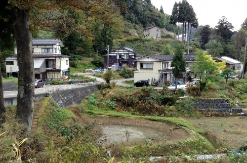 Joli village rural de Yamakoshi, Japon.