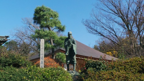 Statue du temple Yugyō-ji de Fujisawa, près de Tokyo, Japon.