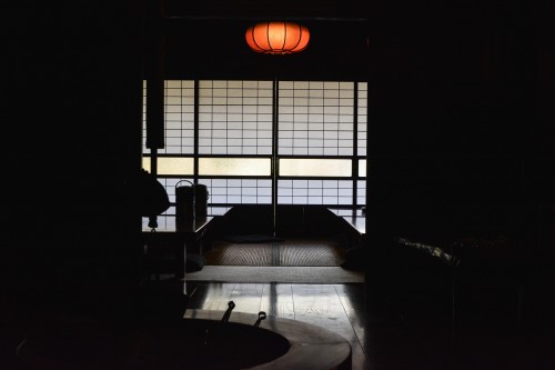 l'intérieur de la maison Amazake Chaya à Hakone
