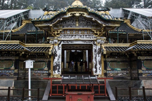 la porte Kara-mon au sanctuaire Toshogu à Nikko
