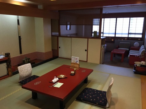 chambre avec tatami au Kinugawa Park Hotl