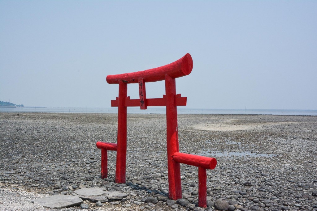 Le mystérieux Torii, Kaichu Torii dans la mer à Tara dans la préfecture de Saga