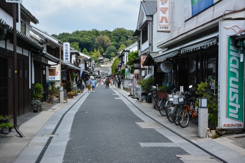 visite du quartier historique de Kurashiki, le Bikan avec les rues Honmachi et de Higashimachi