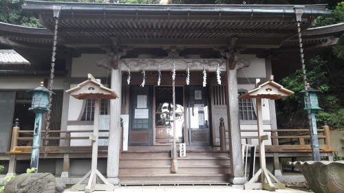 Le temple Ryûkô-ji tout près de Kamakura et Enoshima