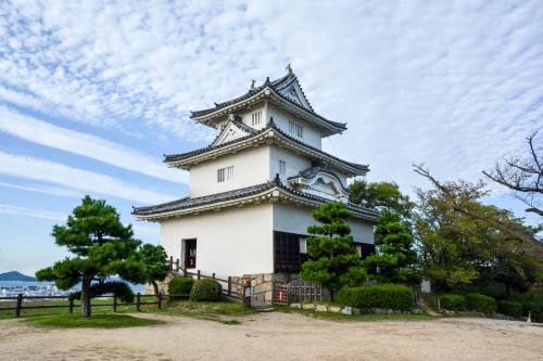 Le château de Marugame dans l'île de Shikoku, dans la préfecture de Kagawa