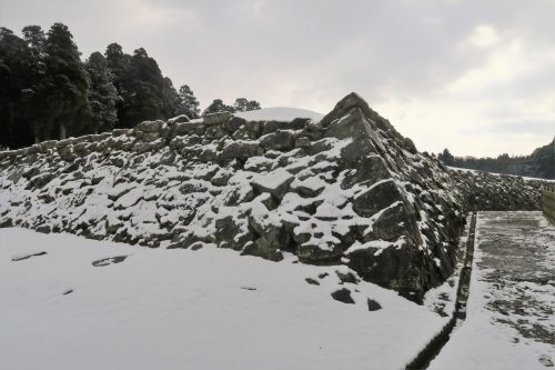 Hitoyoshi, mont Aso, Kumamoto, Japon, ruines du château
