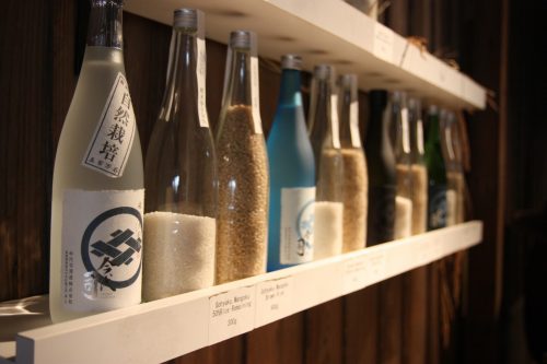 Composition du saké de la brasserie Imayo Tsukasa à Niigata dans la Préfecture de Niigata, Japon