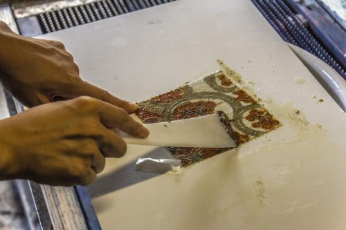 Technique d'impression sur tissu à Murakami, dans la Préfecture de Niigata, Japon