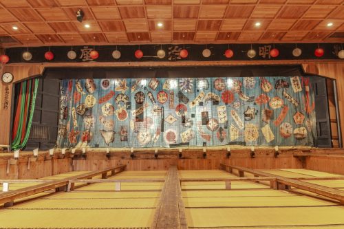 Théâtre kabuki à Nakatsugawa, préfecture de Gifu, Japon