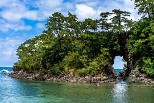 Grotte Meikyodo à Takahama, préfecture de Fukui, Japon