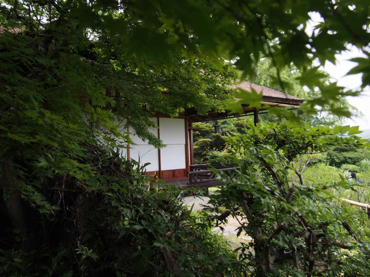 Maison traditionnelle et jardin japonais à Okochi Sanso, Kyoto, Japon