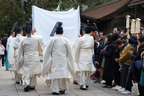 Rituel Karasade-sai à Izumo-taisha, le grand sanctuaire d'Izumo, région du San'in, préfecture de Shimane, Japon