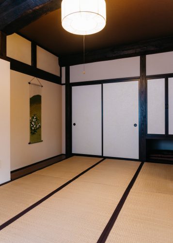 Chambres de style traditionnel japonais à la ferme Iori, Semboku, Akita, Japon