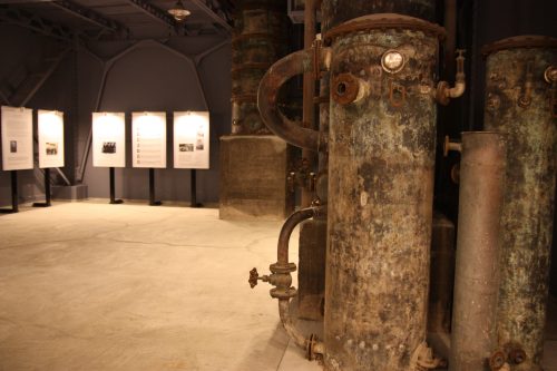 Salle retraçant l'histoire de la distillerie Mars Tsunuki à Minamisatsuma, Kagoshima, Japon