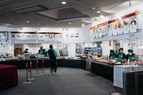 Restaurants installés en station à Tazawako, Akita, Japon