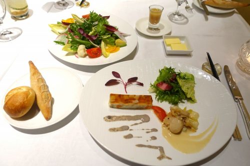 Repas gastronomique au restaurant français de l'hôtel Odakyu highland à Hakone, Kanagawa, Japon