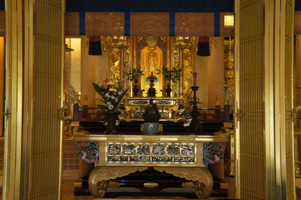 L'autel du temple Zenriyuji à Kikuchi