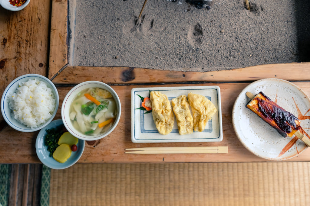 Différents plats du menu du Takamori Dengaku Hozonkai