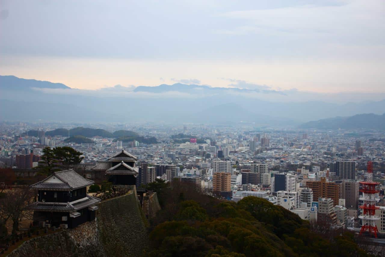 Matsuyama : ville d’étape du pèlerinage de Shikoku et Dogo Onsen