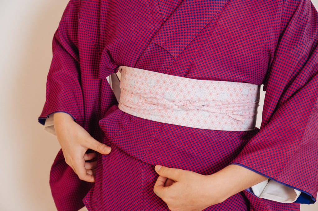 Défroisser le kimono