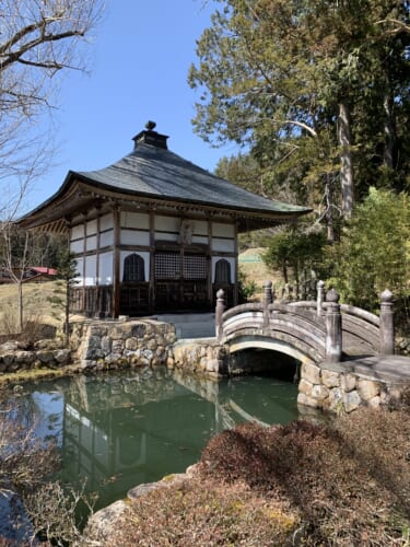 Temple bouddhiste Ankoku-ji à Hida Takayama