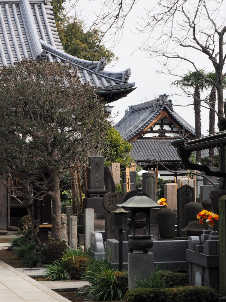 des temples et sanctuaires japonais à Tokyo