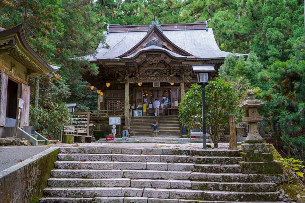 Le temple de Tairyu-ji dans les hauteurs de Shikoku